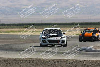 media/Jun-01-2024-CalClub SCCA (Sat) [[0aa0dc4a91]]/Group 5/Race/